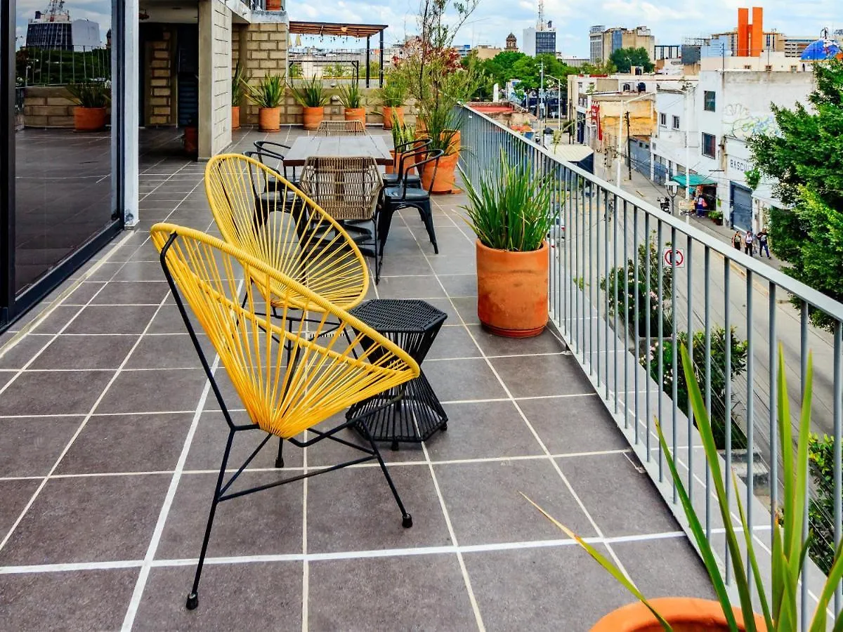 Апартаменты Stylish Designer Loft W Gym 2Bd Tribu Colon 105 Гвадалахара